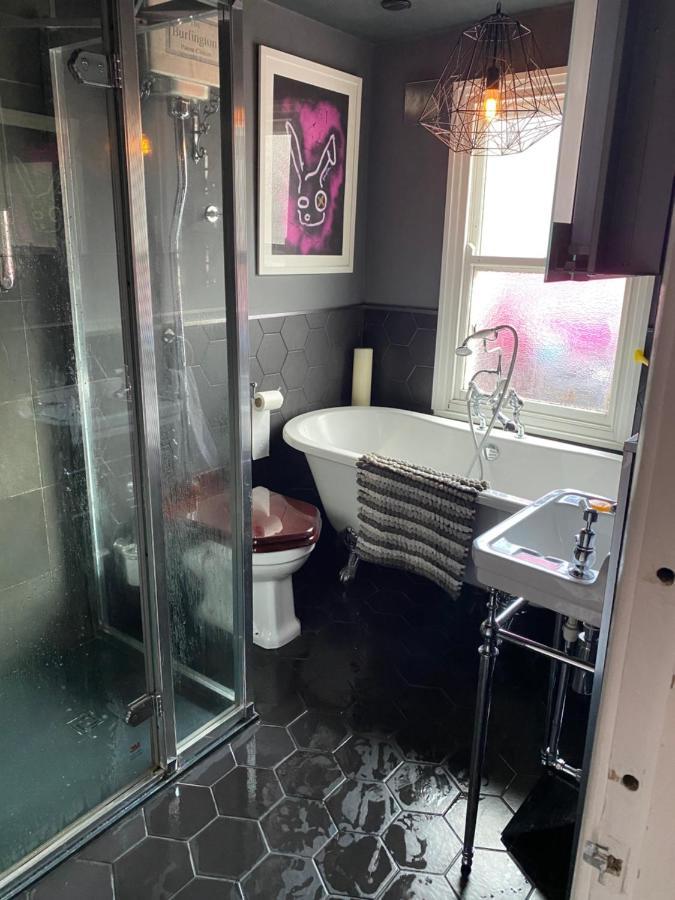 Luxury 2 Bedroom Flat Heart Of Camden London Eksteriør bilde